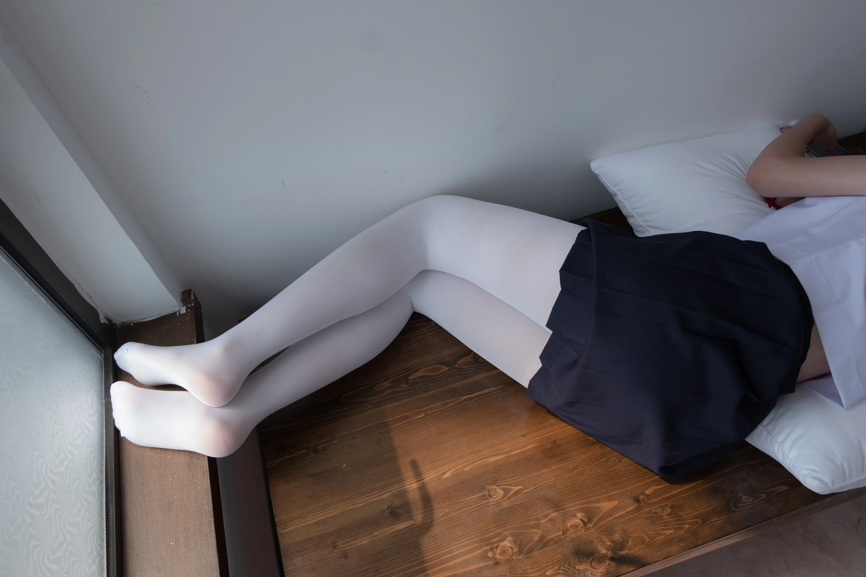 森萝财团 [ALPHA-003] 白丝水手服 [144P]插图1